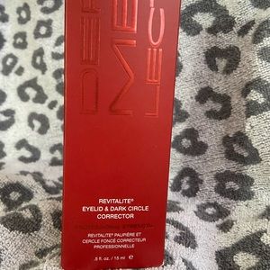Dermelect Revitalite Eyelid & Dark Circle Corrector